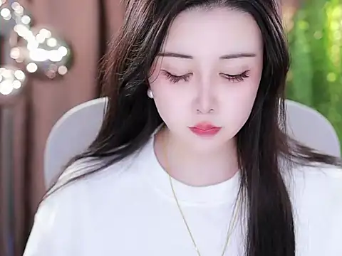 Snapshot of Qiaoqiao_ chatting on February 17, 4:59 pm Qiaoqiao online show from February 17, 4:59 pm
