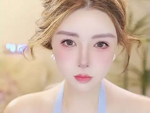 Snapshot of Qiaoqiao_ chatting on June 26, 3:49 pm Qiaoqiao online show from June 26, 3:49 pm