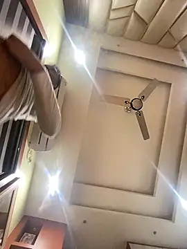 Snapshot of BengaliBabu_Rohan chatting on January 7, 2:19 pm BengaliBabu Rohan online show from January 7, 2:19 pm