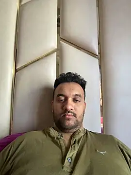 Snapshot of BengaliBabu_Rohan chatting on January 12, 6:06 am BengaliBabu Rohan online show from January 12, 6:06 am