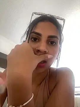 Snapshot of sharonmiller_2_ chatting on January 4, 7:34 pm sharonmiller 2 online show from January 4, 7:34 pm