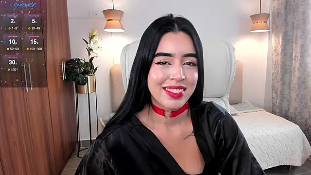 Snapshot of zoee_jackson chatting on January 8, 9:55 pm zoee jackson online show from January 8, 9:55 pm