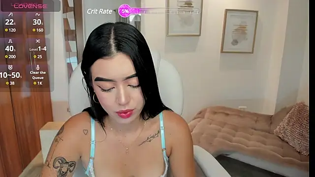 Snapshot of zoee_jackson chatting on January 11, 6:44 pm zoee jackson online show from January 11, 6:44 pm