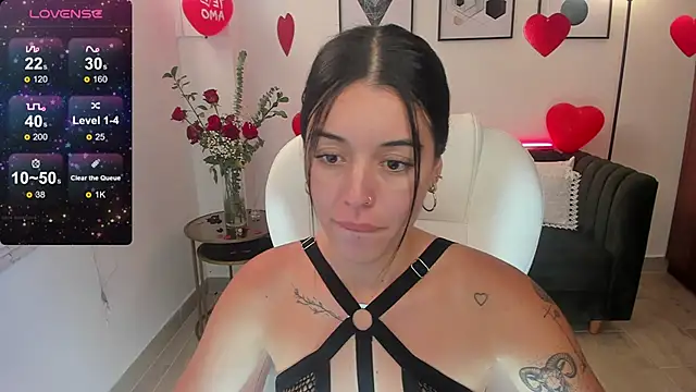 Snapshot of zoee_jackson chatting on February 17, 6:59 pm zoee jackson online show from February 17, 6:59 pm