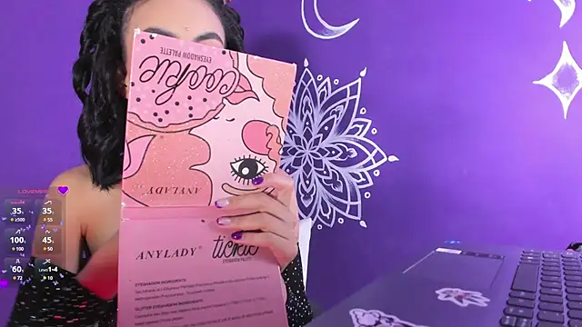 LilitRobins online show from March 22, 8:59 pm