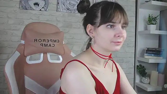 ManuTaya online show from January 26, 4:20 pm