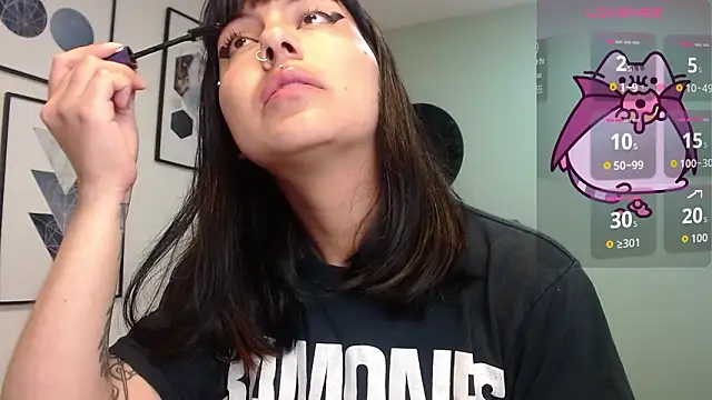 amy adams1 online show from March 10, 4:50 am