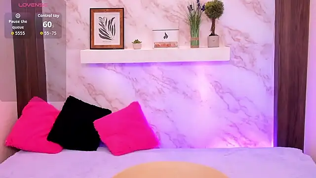 AmyBarton02 online show from March 6, 6:48 pm