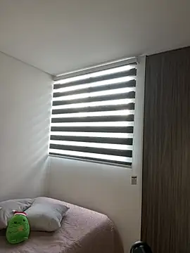 AmmyCollinsW online show from January 8, 8:29 pm