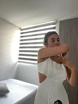 AmmyCollinsW online show from January 26, 7:09 pm