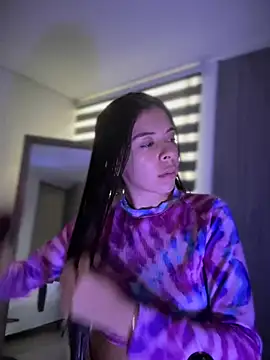 AmmyCollinsW online show from February 28, 8:28 pm