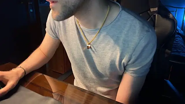 Stefisexy91 online show from February 6, 9:18 pm