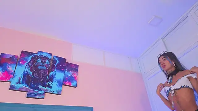 Snapshot of Kaataleya_horny chatting on February 7, 2:26 am Kaataleya horny online show from February 7, 2:26 am