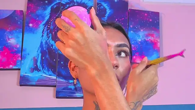 Snapshot of Kaataleya_horny chatting on February 10, 4:38 am Kaataleya horny online show from February 10, 4:38 am