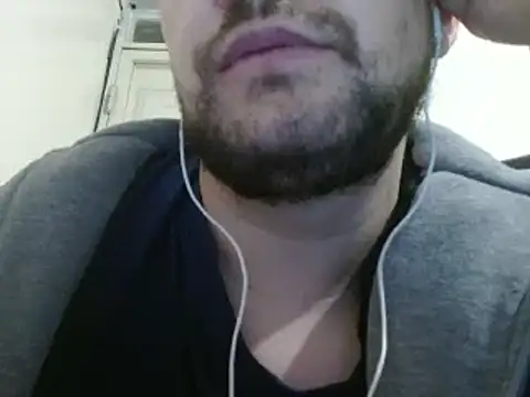 camiloking1720 online show from December 12, 8:47 am