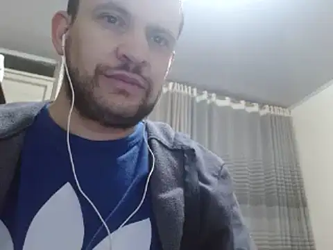 camiloking1720 online show from December 20, 7:12 am