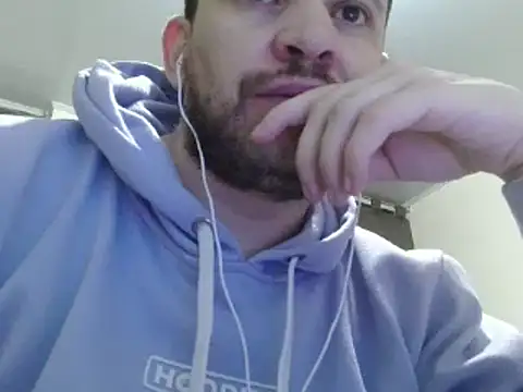 camiloking1720 online show from February 3, 1:41 am