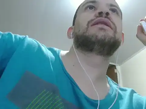 camiloking1720 online show from February 28, 11:34 pm