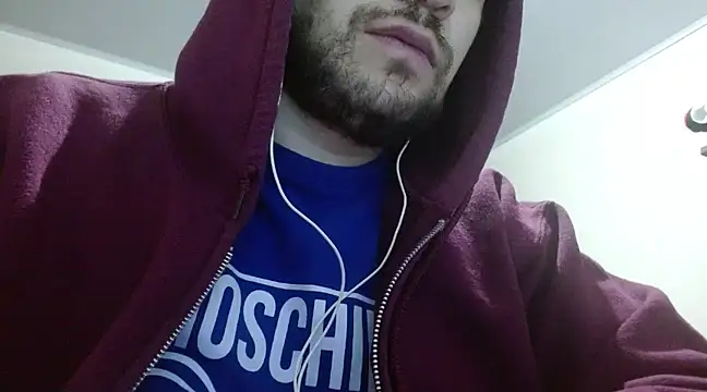 camiloking1720 online show from March 10, 4:28 am