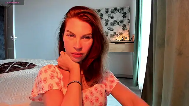 Selena Rase online show from October 13, 9:09 am