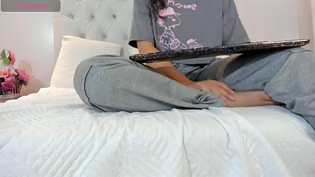 Snapshot of brithany_rousee chatting on September 10, 12:05 pm brithany rousee online show from September 10, 12:05 pm