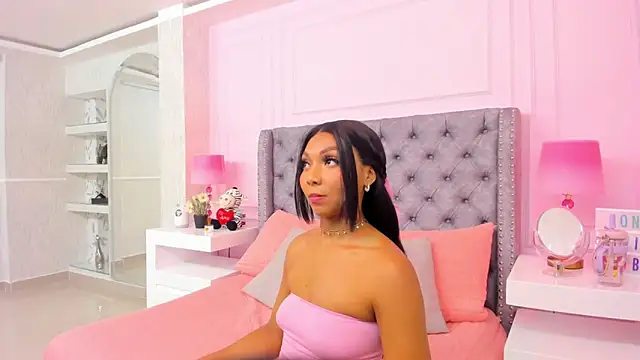 HaileeRoberts online show from February 24, 12:26 pm