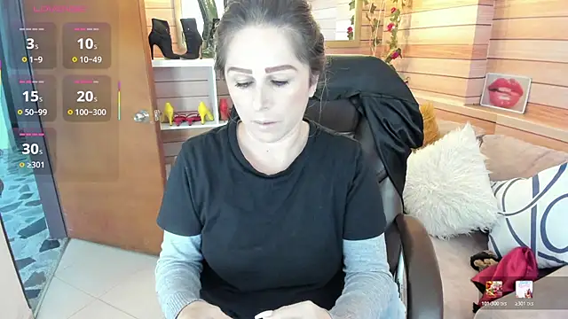 Victoria collins 1 online show from February 8, 11:57 am