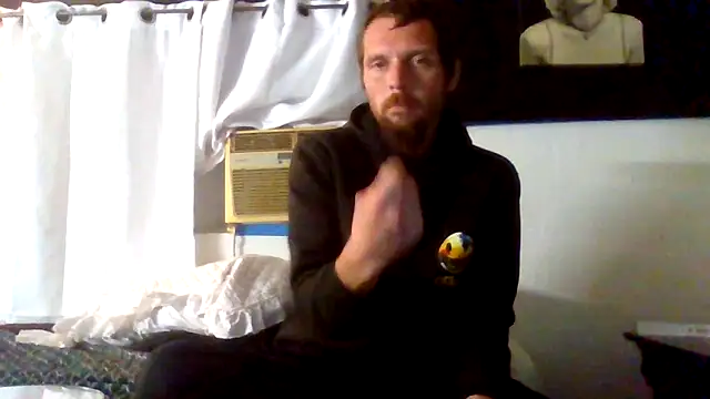 Snapshot of luke_thighwalker2469 chatting on October 24, 5:20 pm luke thighwalker2469 online show from October 24, 5:20 pm