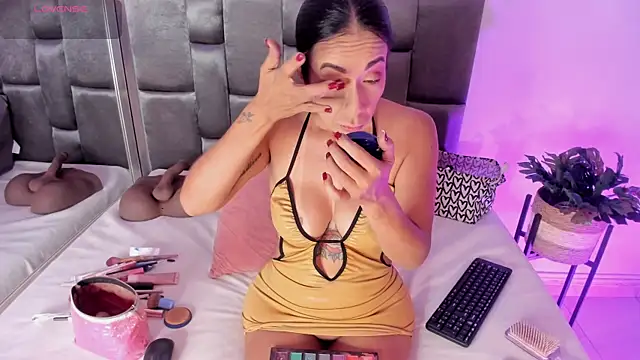 Lia johnsonn online show from February 27, 12:05 pm