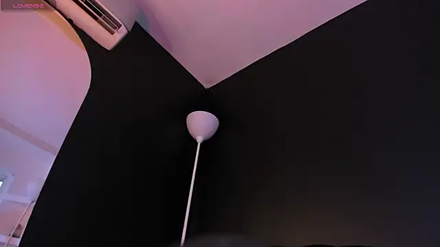 ALICEPOIXXXON online show from January 30, 2:15 pm