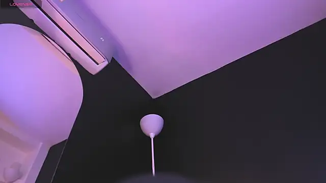 ALICEPOIXXXON online show from February 5, 1:11 pm