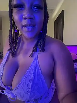 Snapshot of Naughty4Gifters27 chatting on June 4, 5:08 pm Naughty4Gifters27 online show from June 4, 5:08 pm