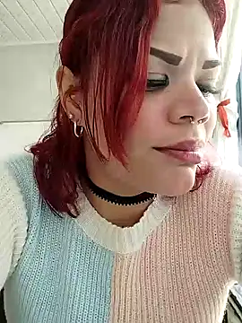 IamAlana  online show from December 4, 4:16 pm