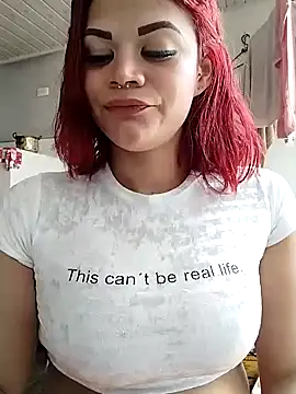 IamAlana  online show from December 7, 7:21 pm