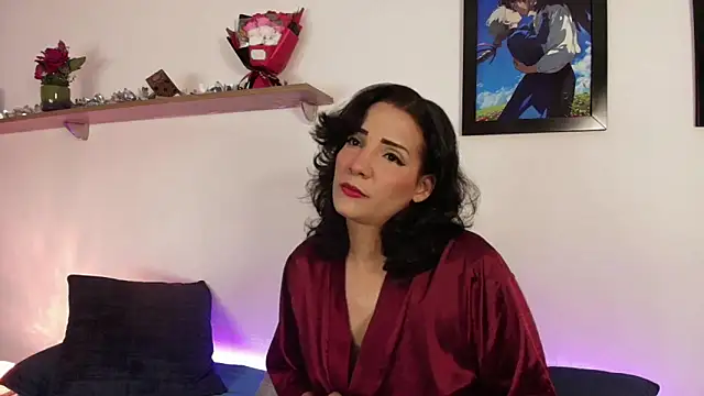 Elliee  online show from September 13, 5:57 pm