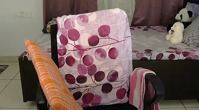 Snapshot of sanam_rose chatting on February 17, 3:20 pm sanam rose online show from February 17, 3:20 pm