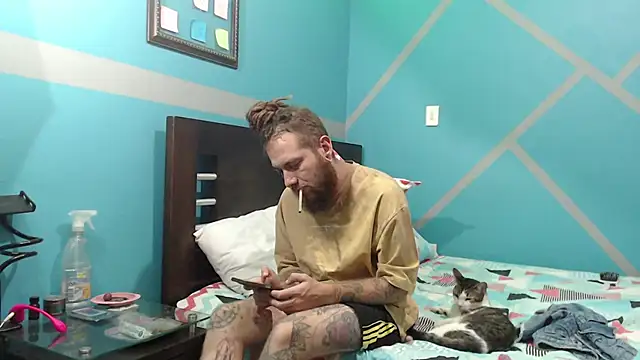 Nanna and Balder online show from September 15, 3:28 am