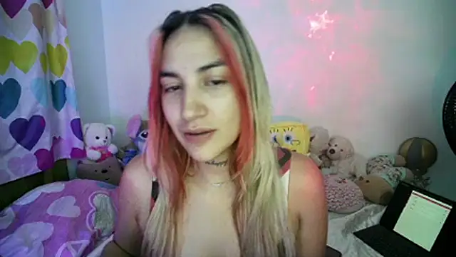 Snapshot of mandy_berrys chatting on February 2, 4:11 am mandy berrys online show from February 2, 4:11 am