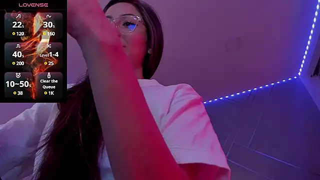 Snapshot of Ich_Bin_Julia chatting on December 9, 3:54 pm Ich Bin Julia online show from December 9, 3:54 pm