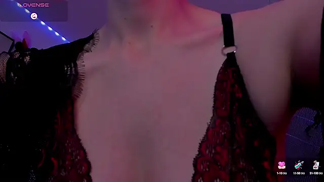 Snapshot of Ich_Bin_Julia chatting on January 17, 4:36 pm Ich Bin Julia online show from January 17, 4:36 pm