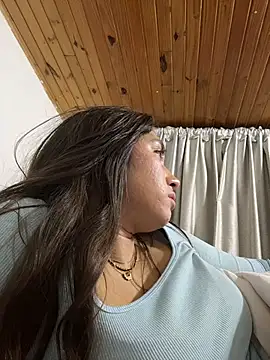 Barbielatinas online show from December 18, 3:45 am