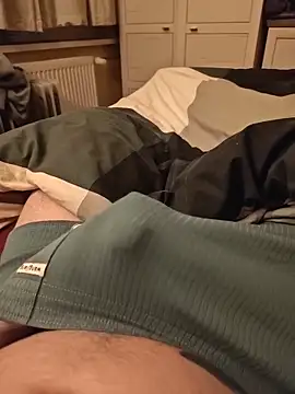 Snapshot of RandomGT chatting on November 14, 10:07 pm RandomGT online show from November 14, 10:07 pm