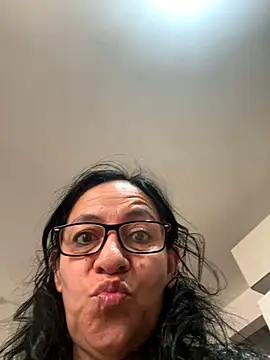 Snapshot of Freya_Artemisa chatting on December 8, 9:30 pm Freya Artemisa online show from December 8, 9:30 pm