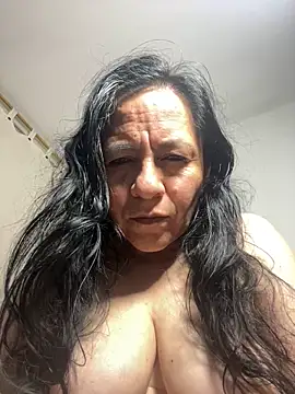 Snapshot of Freya_Artemisa chatting on February 13, 3:18 am Freya Artemisa online show from February 13, 3:18 am
