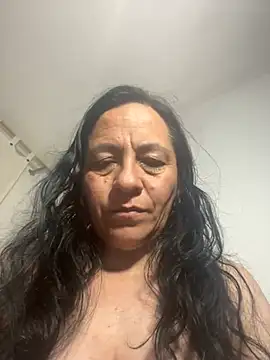 Snapshot of Freya_Artemisa chatting on February 14, 2:28 am Freya Artemisa online show from February 14, 2:28 am