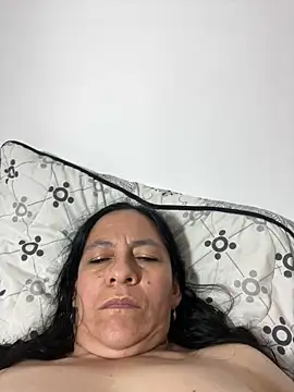 Snapshot of Freya_Artemisa chatting on February 23, 1:02 am Freya Artemisa online show from February 23, 1:02 am