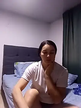 Snapshot of renata_hot1 chatting on March 23, 2:37 am renata hot1 online show from March 23, 2:37 am