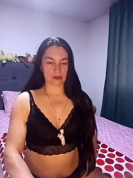Snapshot of renata_hot1 chatting on September 14, 1:27 am renata hot1 online show from September 14, 1:27 am