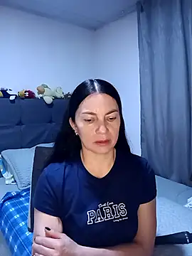 renata hot1 online show from April 21, 10:56 pm