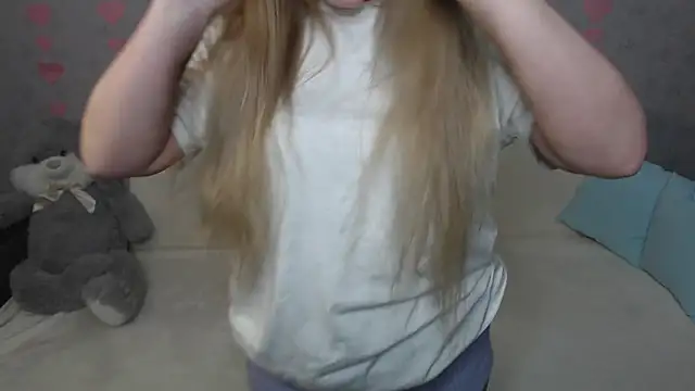  Sweet Lana online show from February 11, 8:05 am